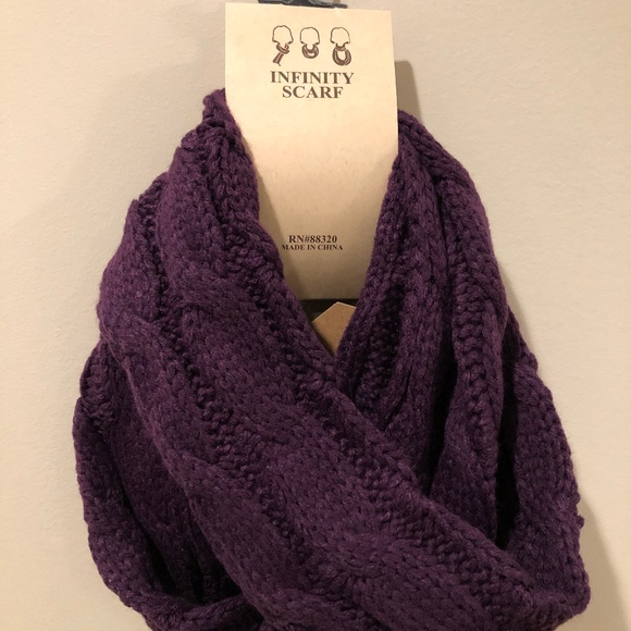 NWT Kids Purple C.C Brand Infinity Scarf - Picture 1 of 1